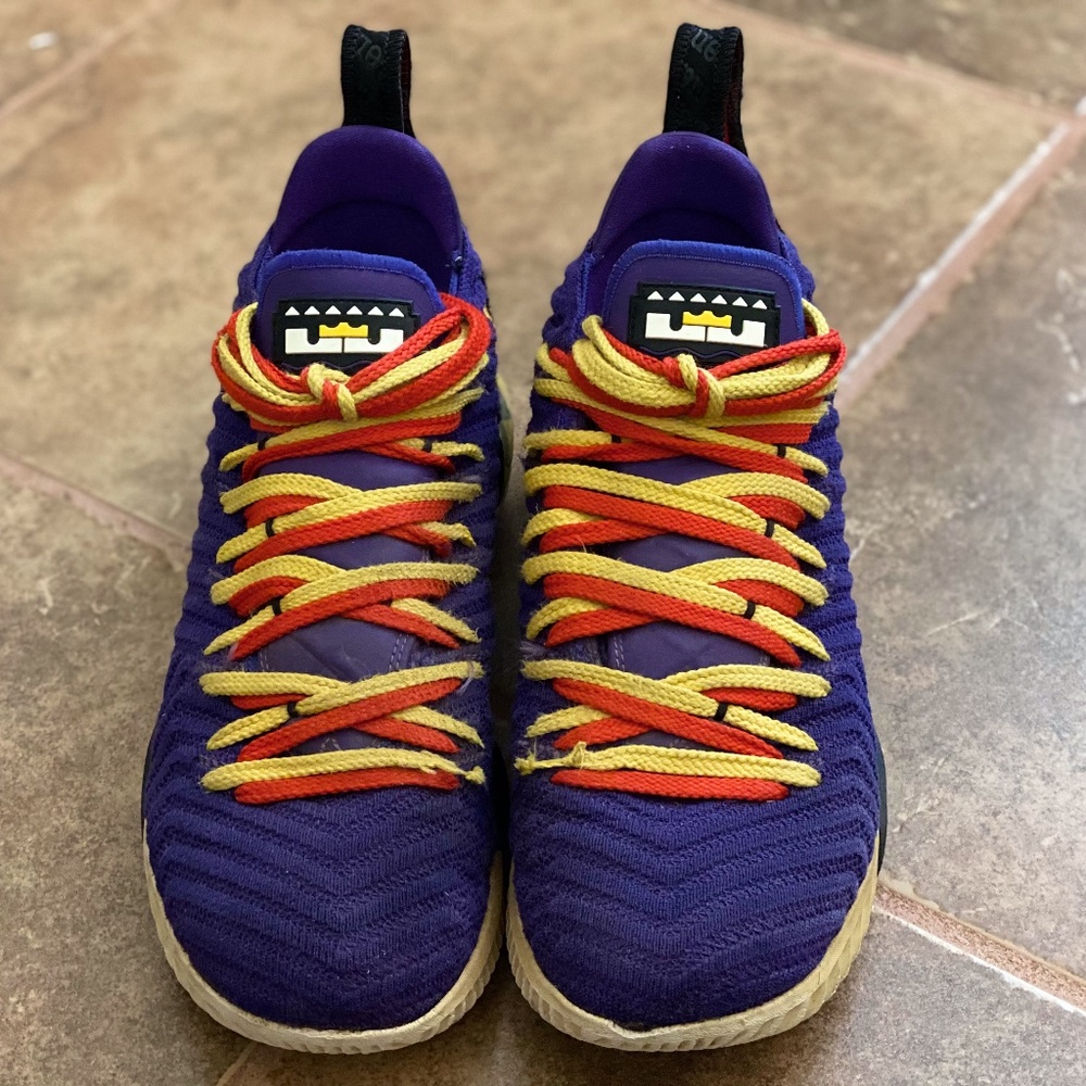 Sport Shoes -  Nike Lebron XVI 16 "MARTIN" Court